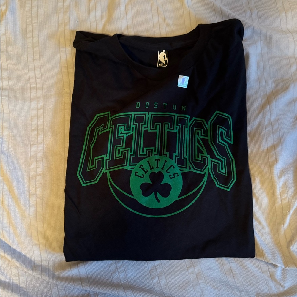Junk Food NBA - Boston Celtics -Short Sleeve Fan Tee for Men and Women Black NWT